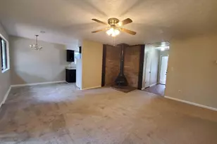 9141 Trail Ct, Jonesboro, GA 30238 - Photo 3