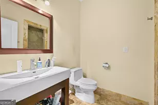 982 NE Canter Rd, Atlanta, GA 30324 - Photo 25