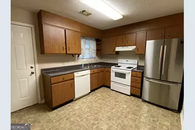 352 Tallulah Trail #6, Warner Robins, GA 31088 - Photo 3