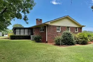 95 Race St, Hartwell, GA 30643 - Photo 7