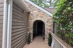 2659 Spring Rock Way NE, Roswell, GA 30075 - Photo 3