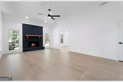 205 Mossberg Circle, Statesboro, GA 30461 - Photo 9