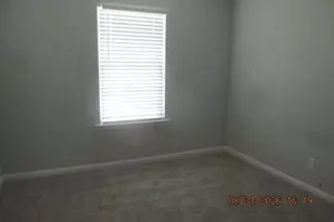 110 Brightleaf Cir, Hinesville, GA 31313 - Photo 11