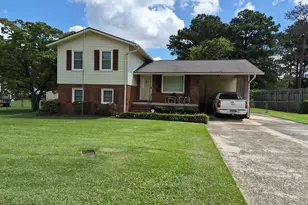 209 Self St, Warner Robins, GA 31088 - Photo 1