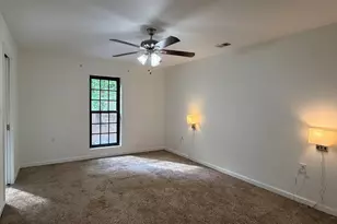 24216 Plantation Dr NE, Atlanta, GA 30324 - Photo 9