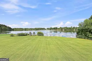 402 Vanderbilt Pkwy, Newnan, GA 30265 - Photo 93