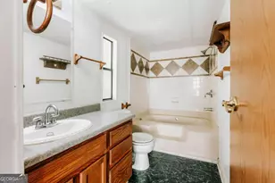 111 Johnson Rd, Lexington, GA 30648 - Photo 11
