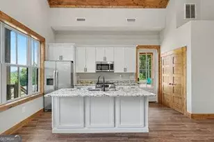 60 Oak Forest Cir, Hayesville, NC 28904 - Photo 9