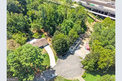 747 Starlight Court, Atlanta, GA 30342 - Photo 31