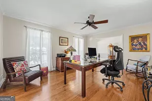 747 Starlight Ct, Atlanta, GA 30342 - Photo 7