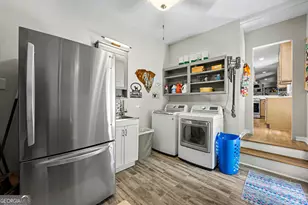 747 Starlight Ct, Atlanta, GA 30342 - Photo 13