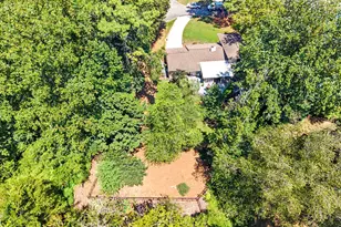 747 Starlight Ct, Atlanta, GA 30342 - Photo 33