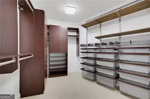 2881 Peachtree Rd NE, Atlanta, GA 30305 - Photo 35