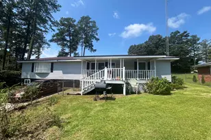 121 Ramsey St, Milledgeville, GA 31061 - Photo 1
