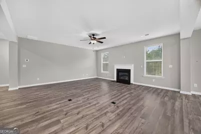161 Donovan Avenue, Locust Grove, GA 30248 - Photo 9