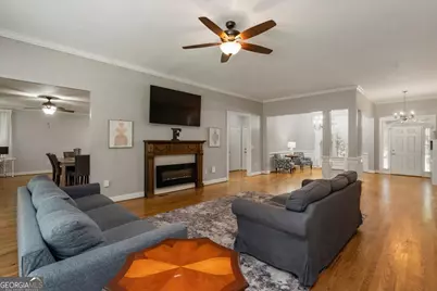 303 Vantage Drive, Jefferson, GA 30549 - Photo 7