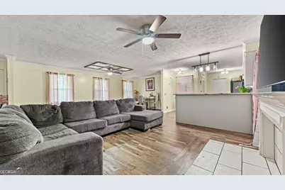 301 Briarwood Drive, Calhoun, GA 30701 - Photo 3