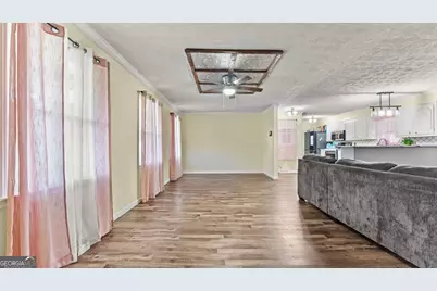 301 Briarwood Drive, Calhoun, GA 30701 - Photo 5