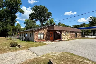 416 Jackson St, Thomson, GA 30824 - Photo 1