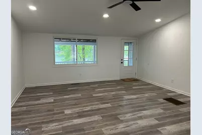 111 Dogwood Circle, Jackson, GA 30233 - Photo 5
