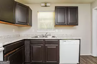 250 N Bluff Rd, Athens, GA 30607 - Photo 7