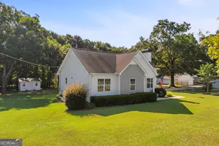 216 Yancey Rd, Arnoldsville, GA 30619 - Photo 3