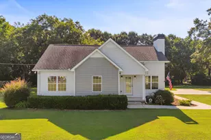216 Yancey Rd, Arnoldsville, GA 30619 - Photo 1