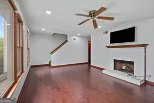 568 Stratford Green, Avondale Estates, GA 30002 - Photo 9