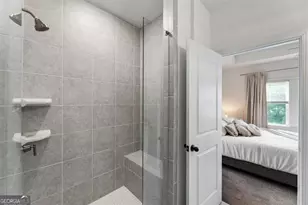6579 Beacon Dr, Atlanta, GA 30328 - Photo 39