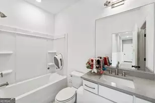 6579 Beacon Dr, Atlanta, GA 30328 - Photo 43
