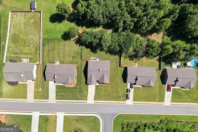 276 Kinsley Way, Statham, GA 30666 - Photo 41
