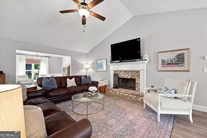 276 Kinsley Way, Statham, GA 30666 - Photo 11