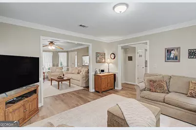 1012 Sterling Point, Peachtree City, GA 30269 - Photo 17