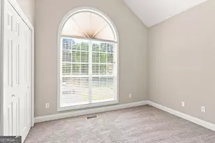 4876 Hunt Club Dr, Flowery Branch, GA 30542 - Photo 11