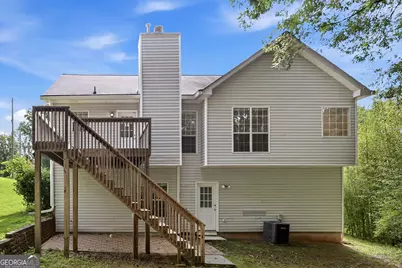 4876 Hunt Club Drive, Flowery Branch, GA 30542 - Photo 17