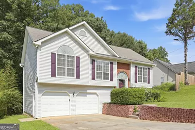 4876 Hunt Club Drive, Flowery Branch, GA 30542 - Photo 1