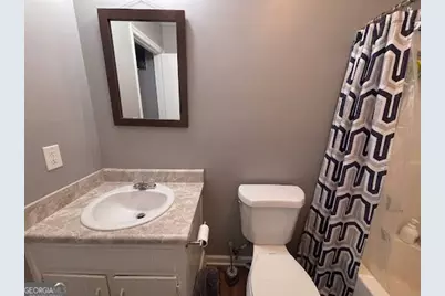 121 E Richardson Street, Oxford, GA 30054 - Photo 11