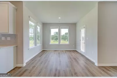 301 Arnewood Circle, McDonough, GA 30253 - Photo 11