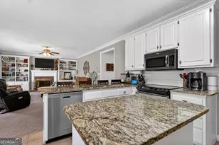 227 Ashford Cir, Lagrange, GA 30240 - Photo 19