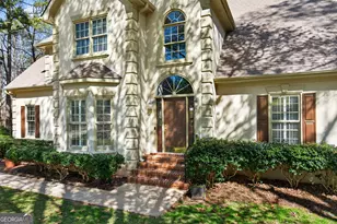227 Ashford Cir, Lagrange, GA 30240 - Photo 5
