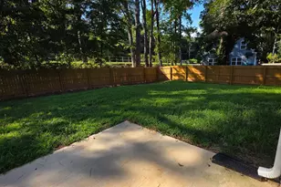 111 Charlotte Cir, Statham, GA 30666 - Photo 19