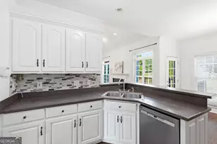 1070 Crabapple Cir, Watkinsville, GA 30677 - Photo 9