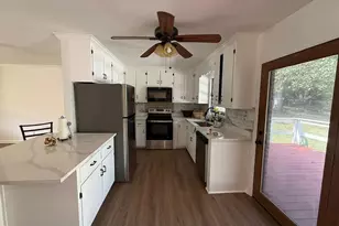 849 Pineshadow Ln, Winder, GA 30680 - Photo 5