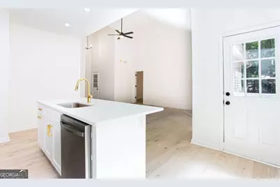 8071 Beachwood Drive, Murrayville, GA 30564 - Photo 13
