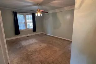 111 Edwards St, Elberton, GA 30635 - Photo 3