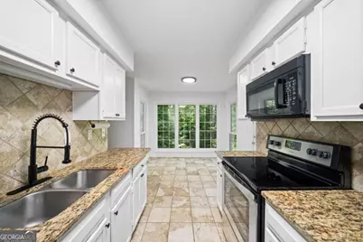 711 Glenleaf Drive, Peachtree Corners, GA 30092 - Photo 13