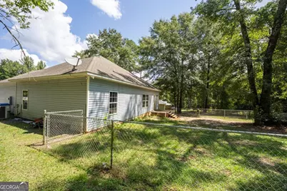 215 Hallie Lane, Macon, GA 31211 - Photo 23