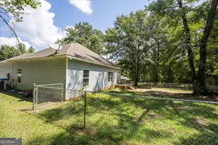215 Hallie Ln, Macon, GA 31211 - Photo 23