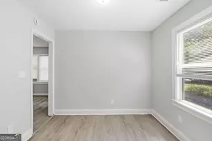 327 Addington St SW, Atlanta, GA 30310 - Photo 9