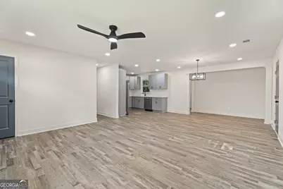 2718 Somerton Drive, Morrow, GA 30260 - Photo 3